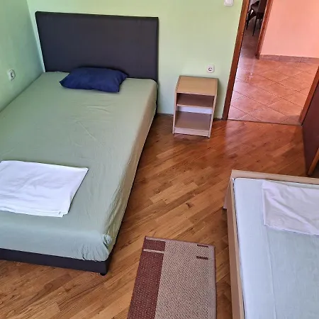 Mara Apartment
