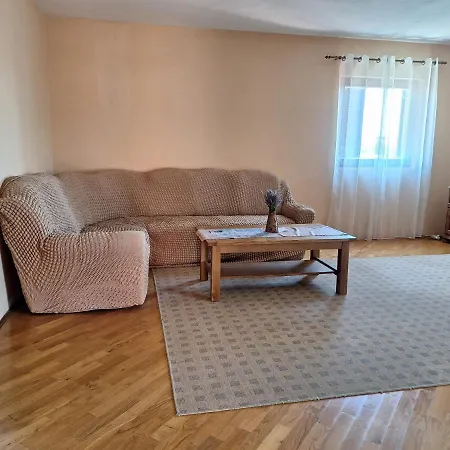Apartment Mara
